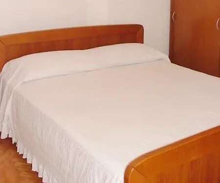 Jure Traù