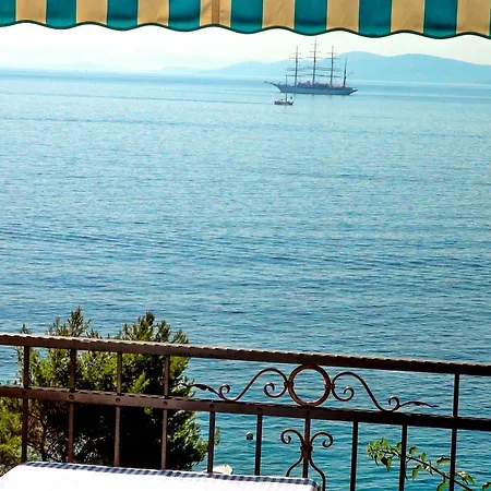 Jure Apartment Trogir