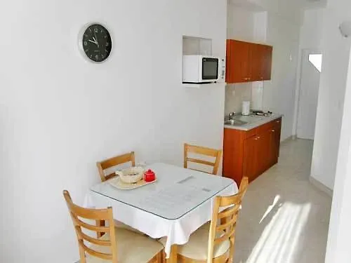 Jure Apartament